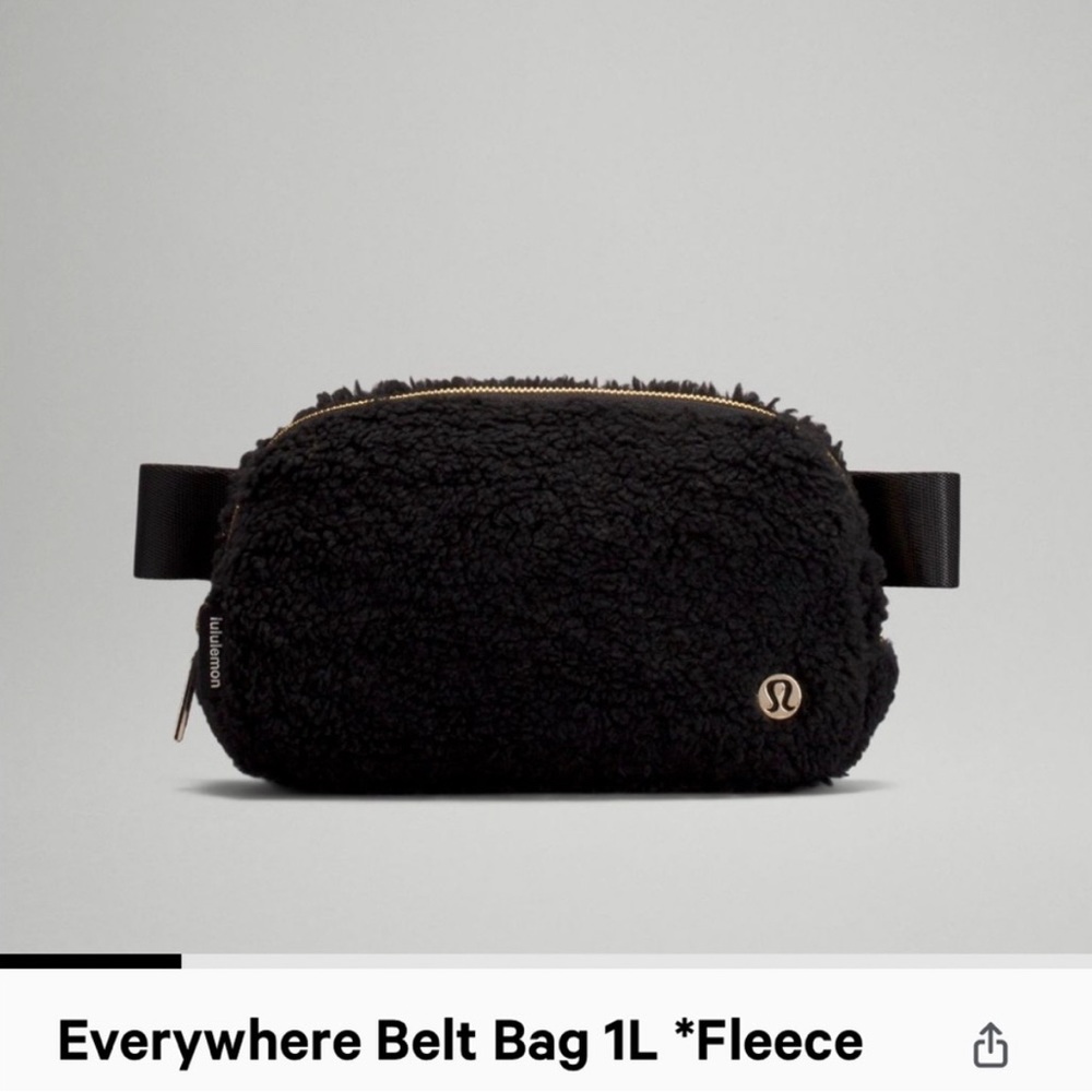 Lululemon Everywhere Belt Bag